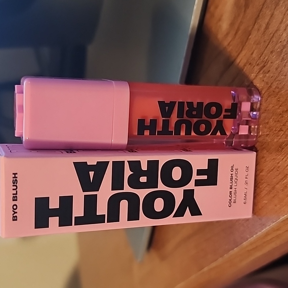 YOUTH FORIA Color Changing Blush Oil in Let's Go Party New!